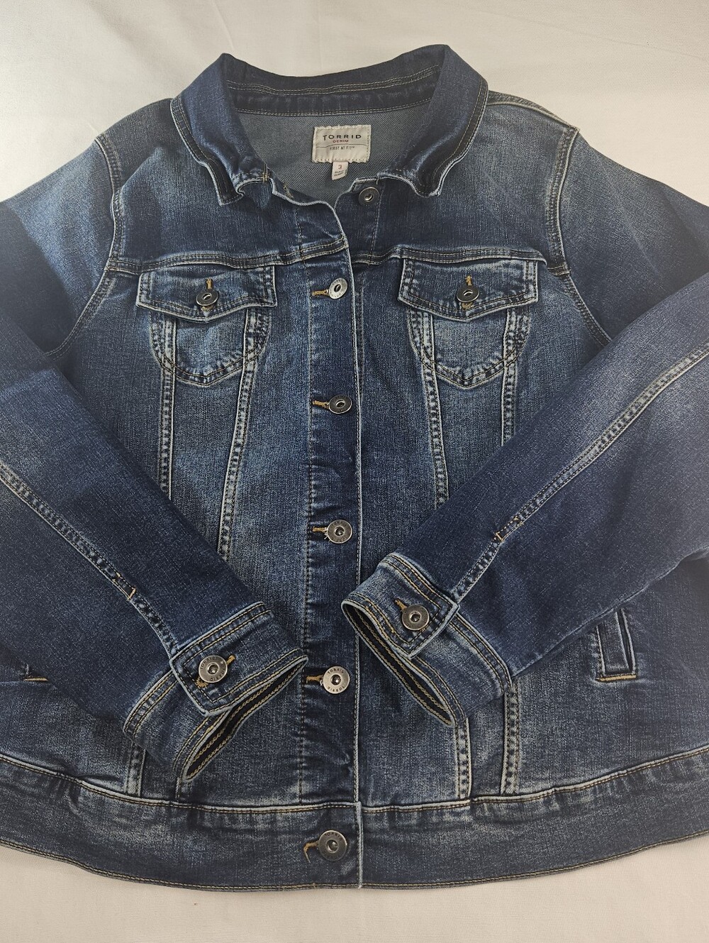 Torrid First At Fit Dark Wash Blue Denim Jean Jacket Women's Size 3 (22-24)